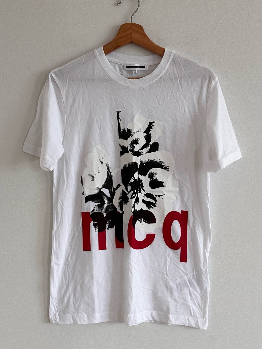 Alexander McQueen MCQ monochrome floral logo white crew neck t-shirt Medium